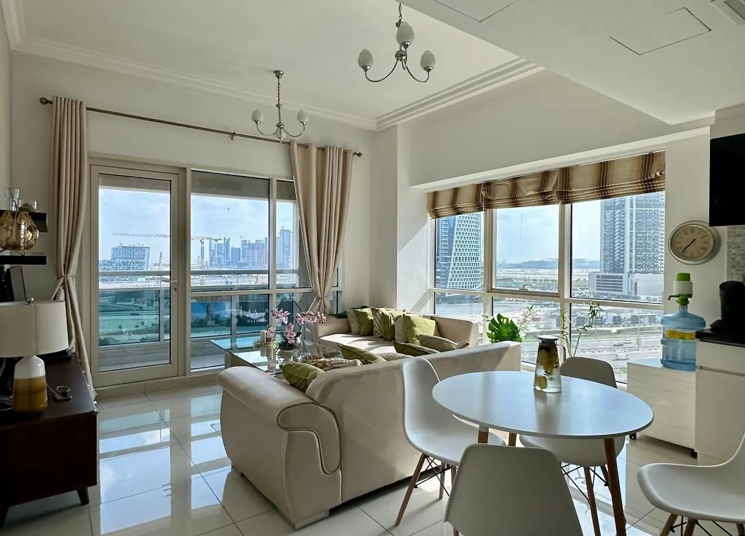 Apartment 1 Bedroom In The Heart Of Business Bay contacts
